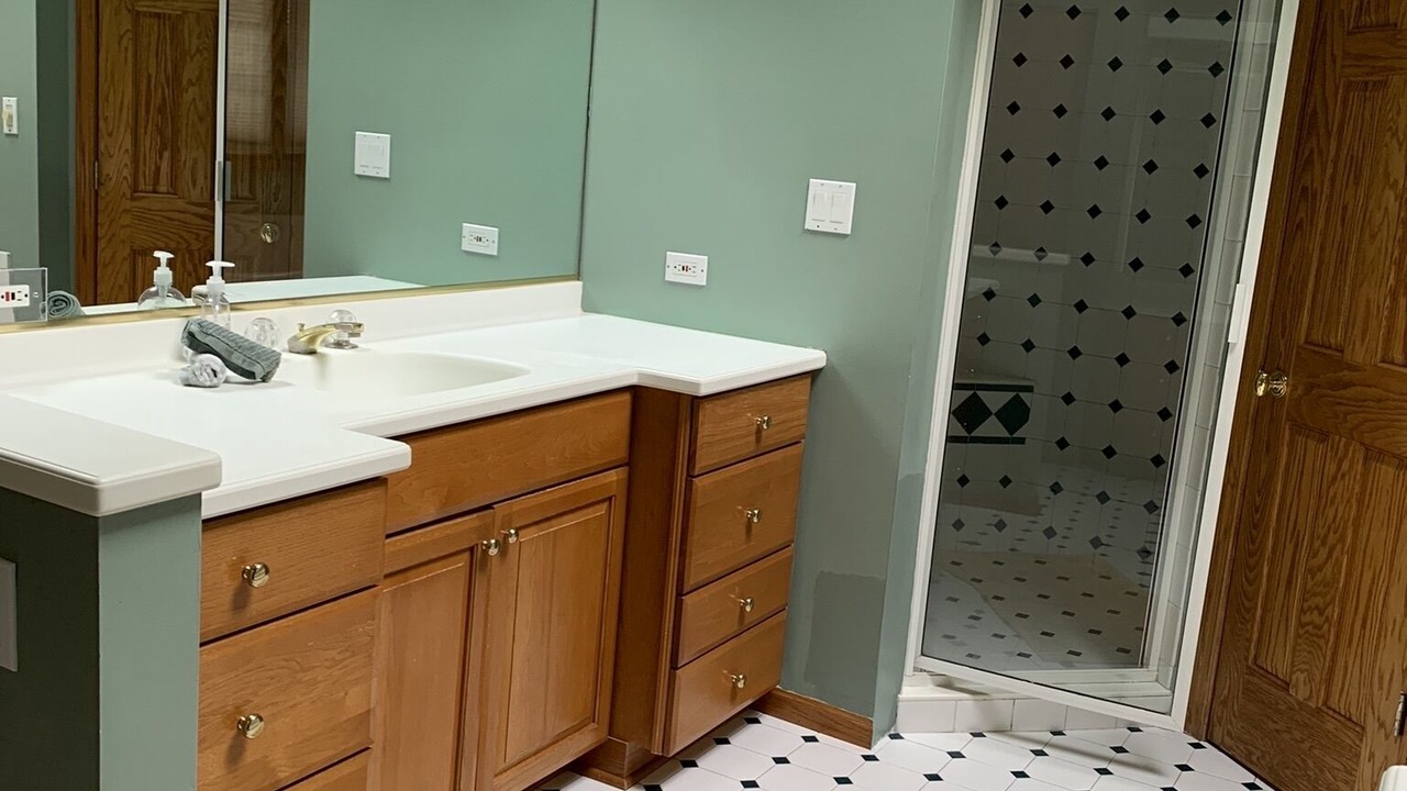 Photo of Bathroom in Schaumburg