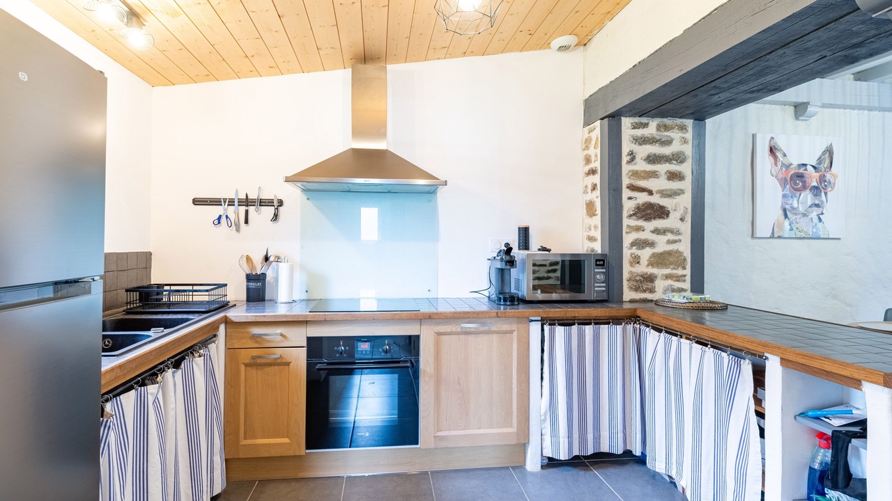 Photo of Kitchen in Plouer-sur-Rance