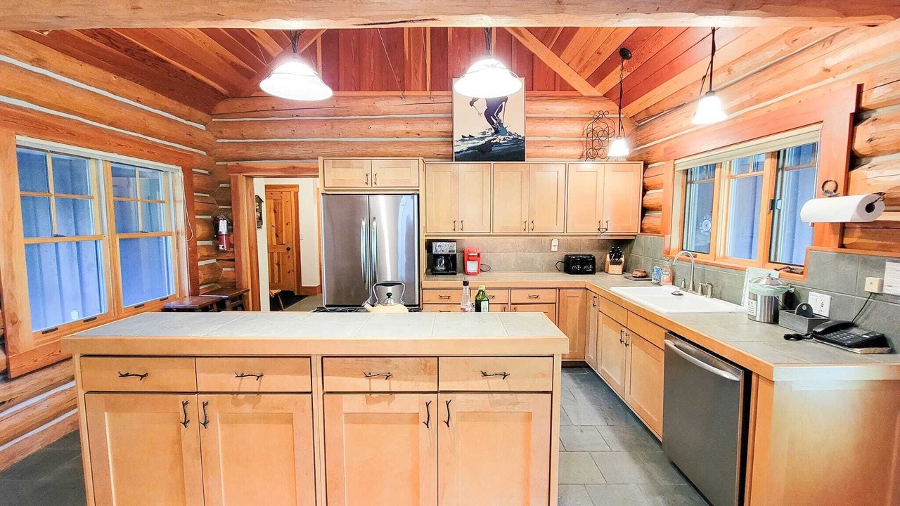 Photo of Kitchen in Mazama