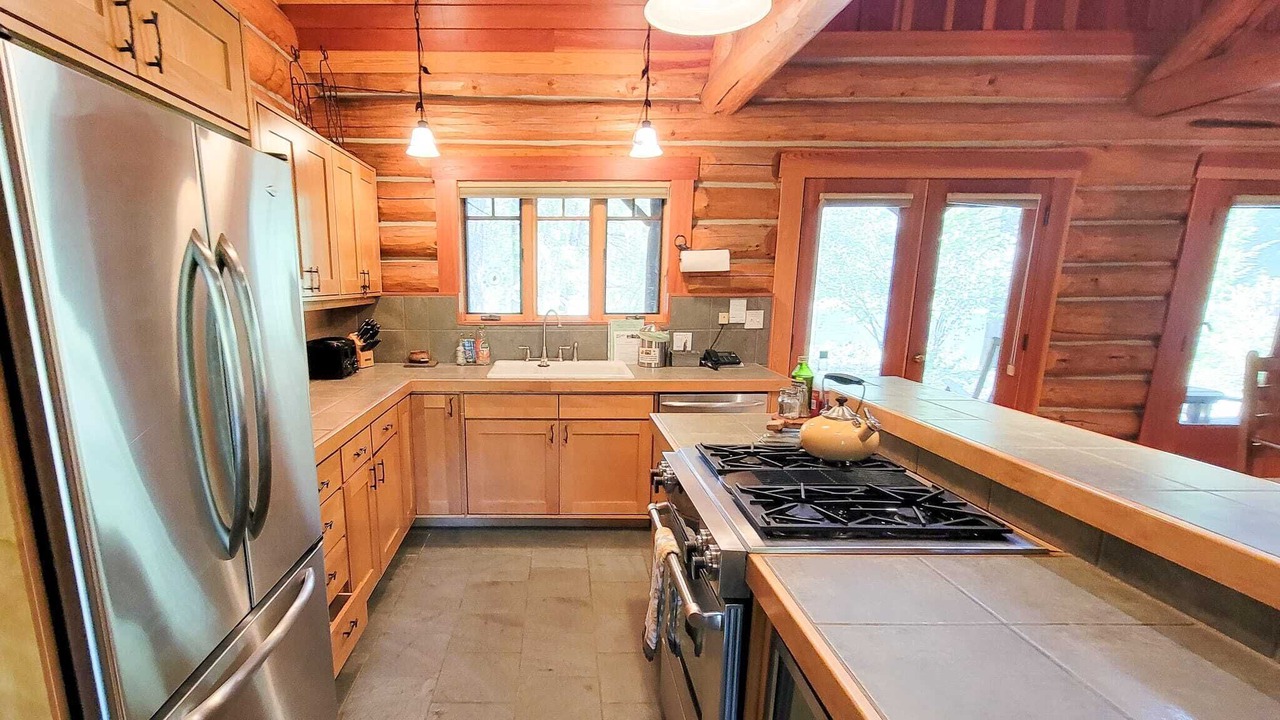Photo of Kitchen in Mazama