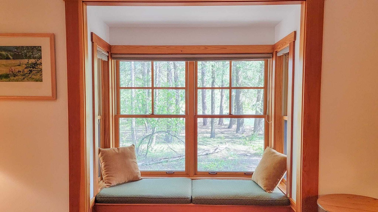 Photo of Bedroom in Mazama