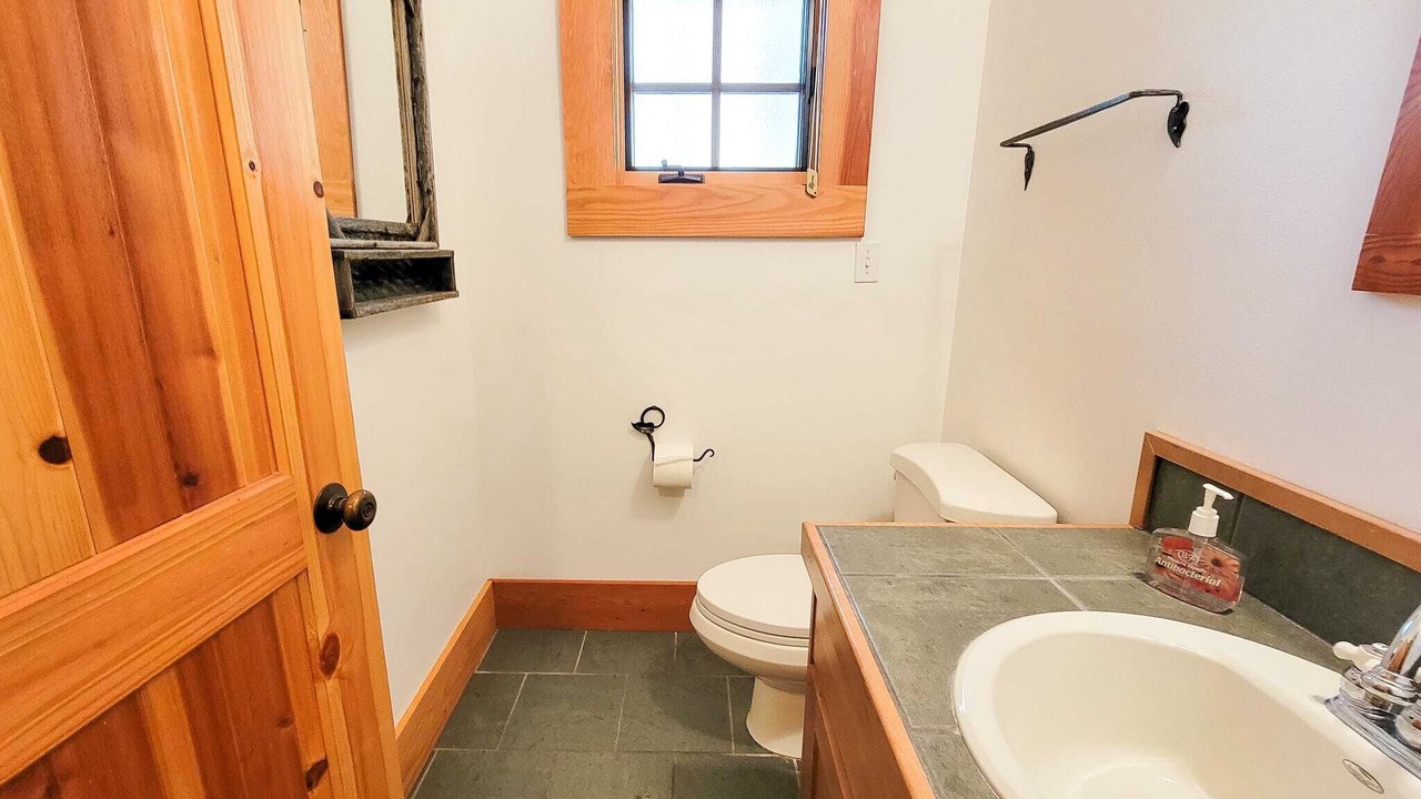 Photo of Bathroom in Mazama