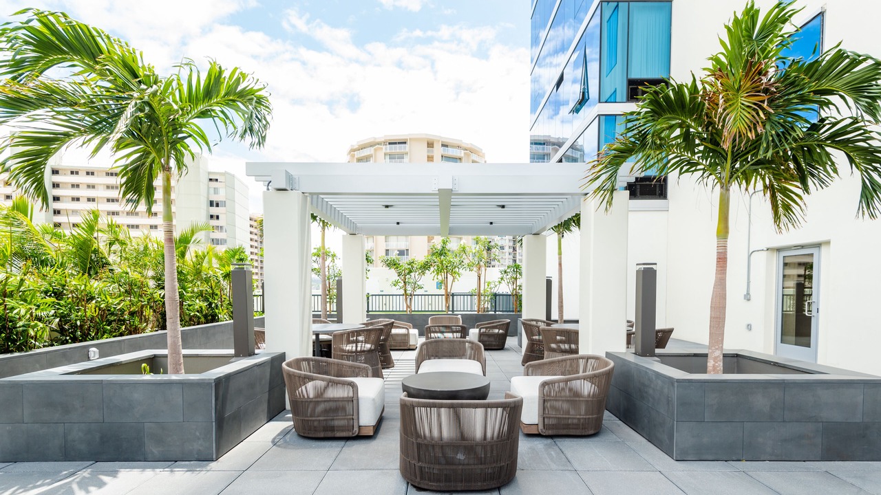 Photo of Patio Balcony in Ala Moana
