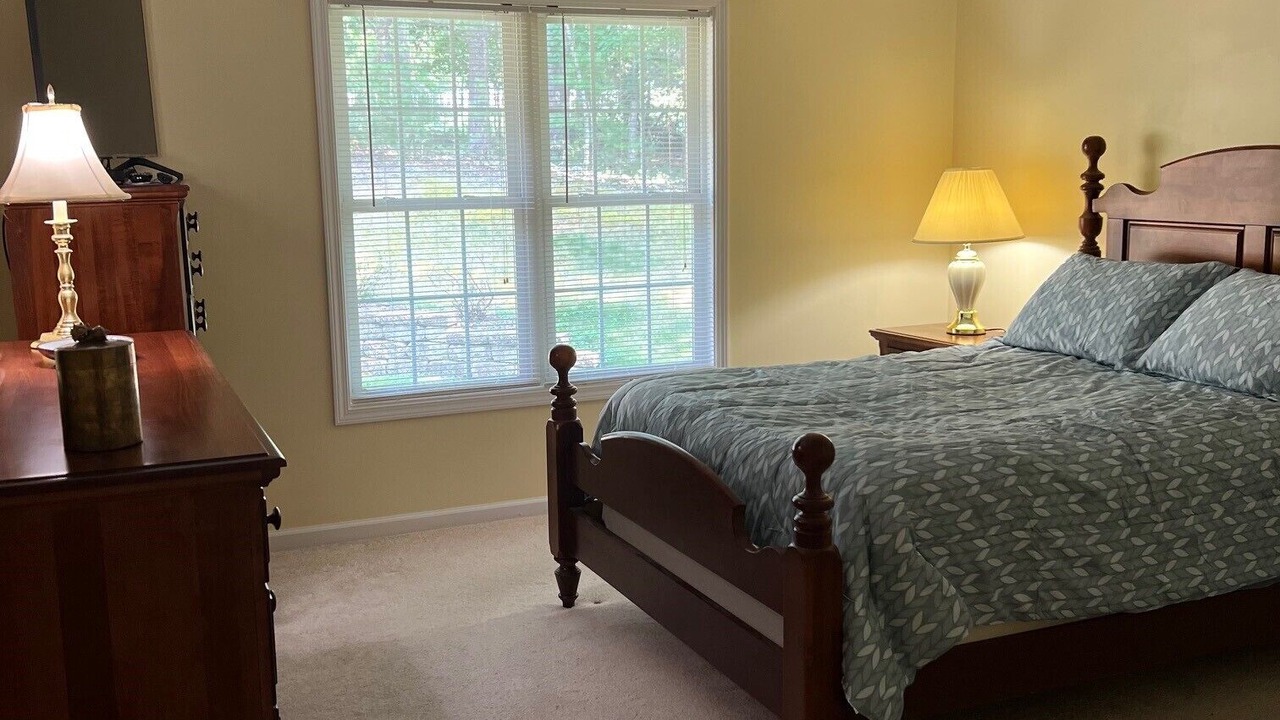 Photo of Bedroom in North Shore