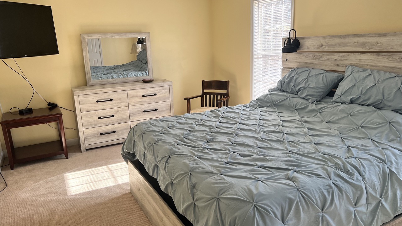 Photo of Bedroom in North Shore