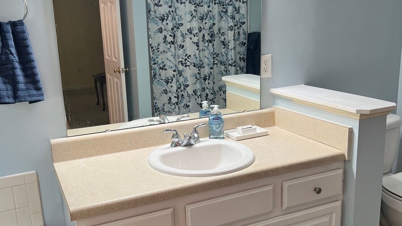 Photo of Bathroom in North Shore