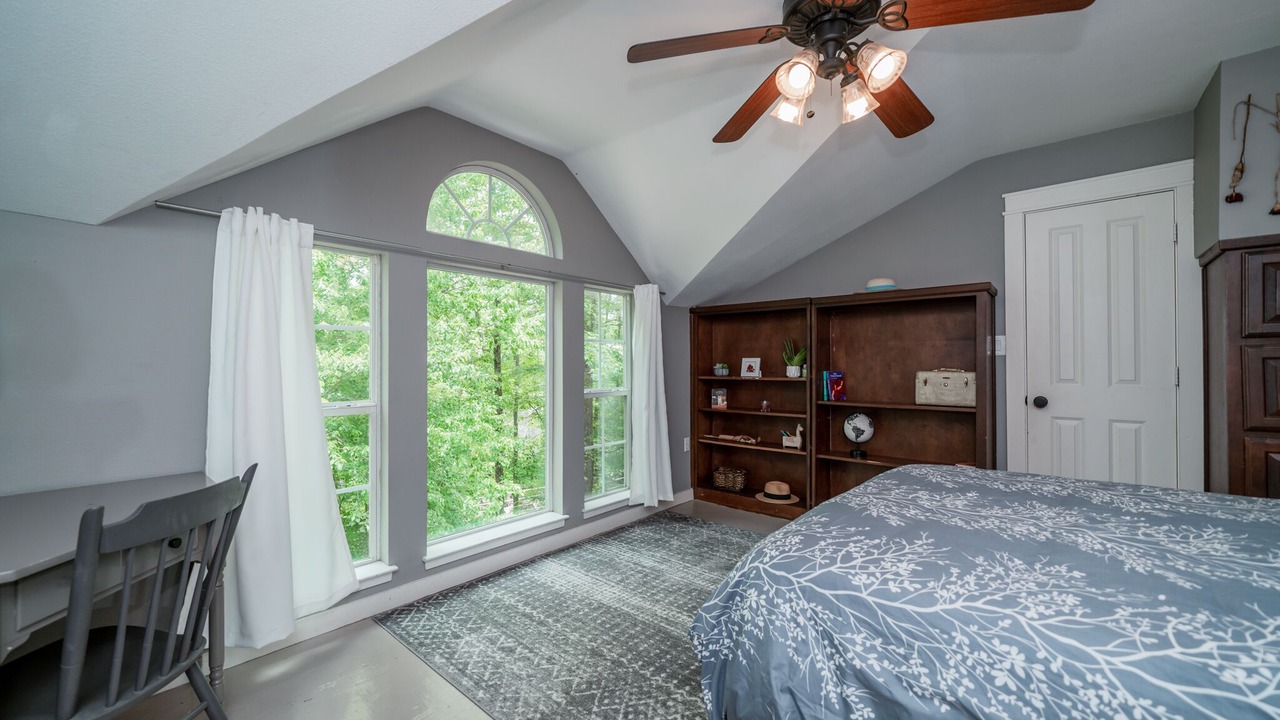 Photo of Bedroom in Lindale