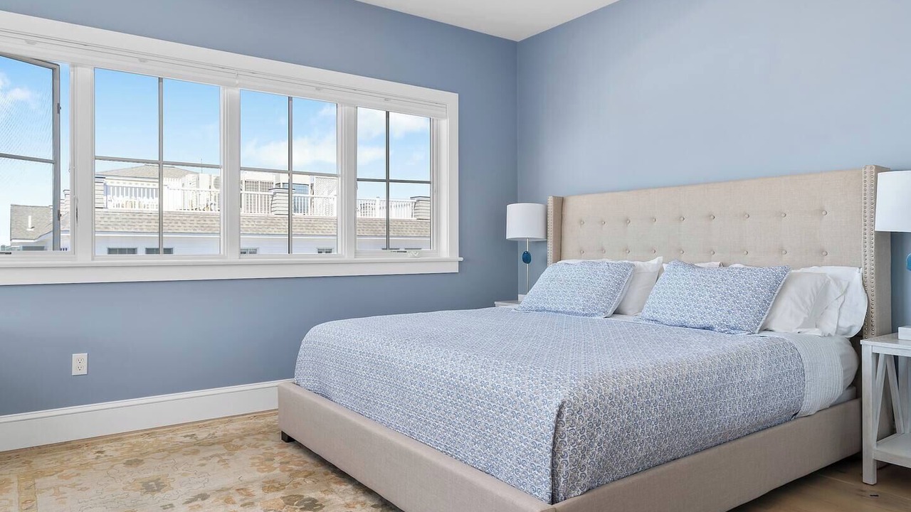 Photo of Bedroom in Yachting Village