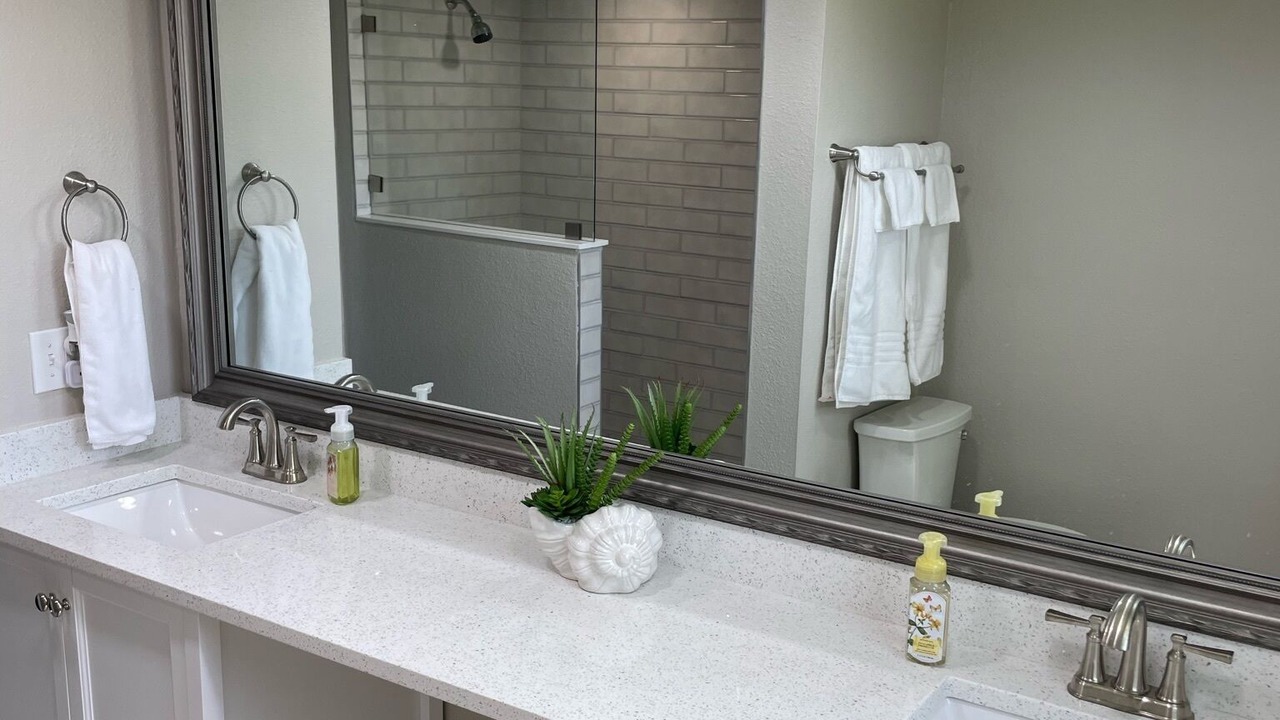 Photo of Bathroom in Flor-a-mar