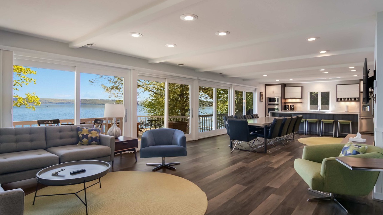 Photo of Livingroom in Glen Arbor