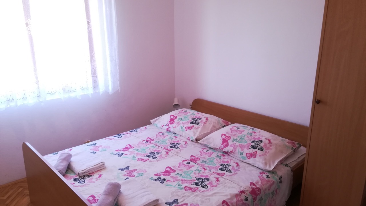 Photo of Bedroom in Tribunj