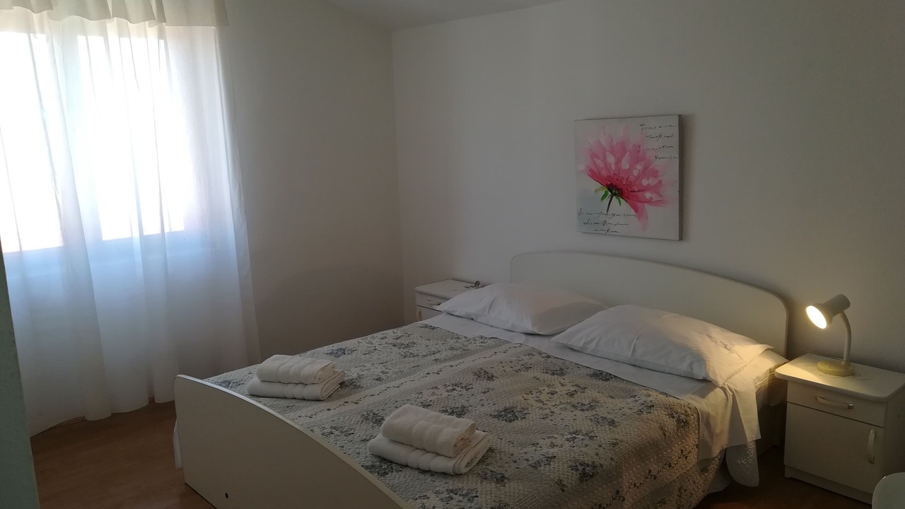 Photo of Bedroom in Tribunj