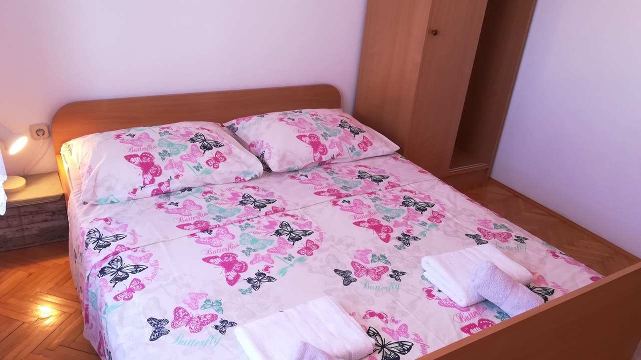 Photo of Bedroom in Tribunj