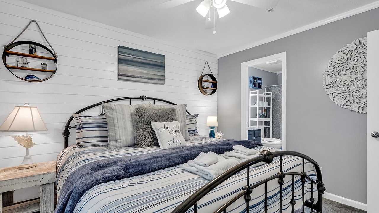 Photo of Bedroom in Pawleys Island