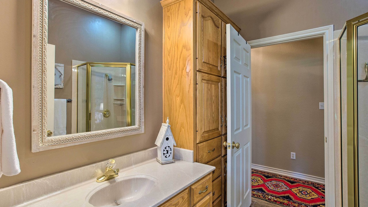 Photo of Bathroom in Emory