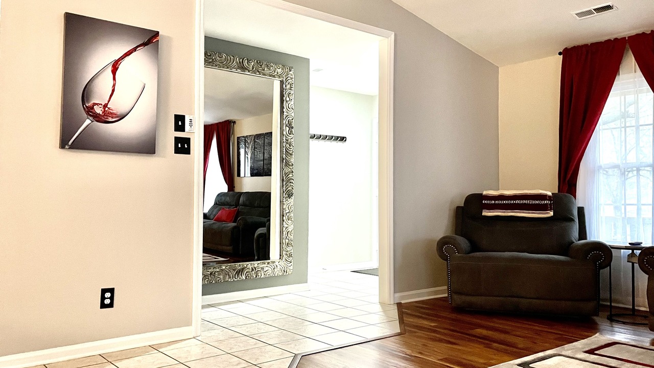 Photo of Livingroom in Greensboro