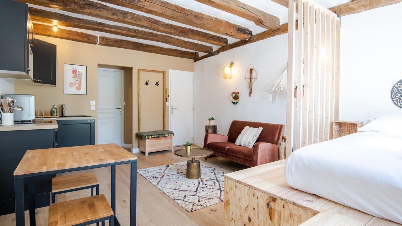 Photo of Bedroom in Tours City Centre