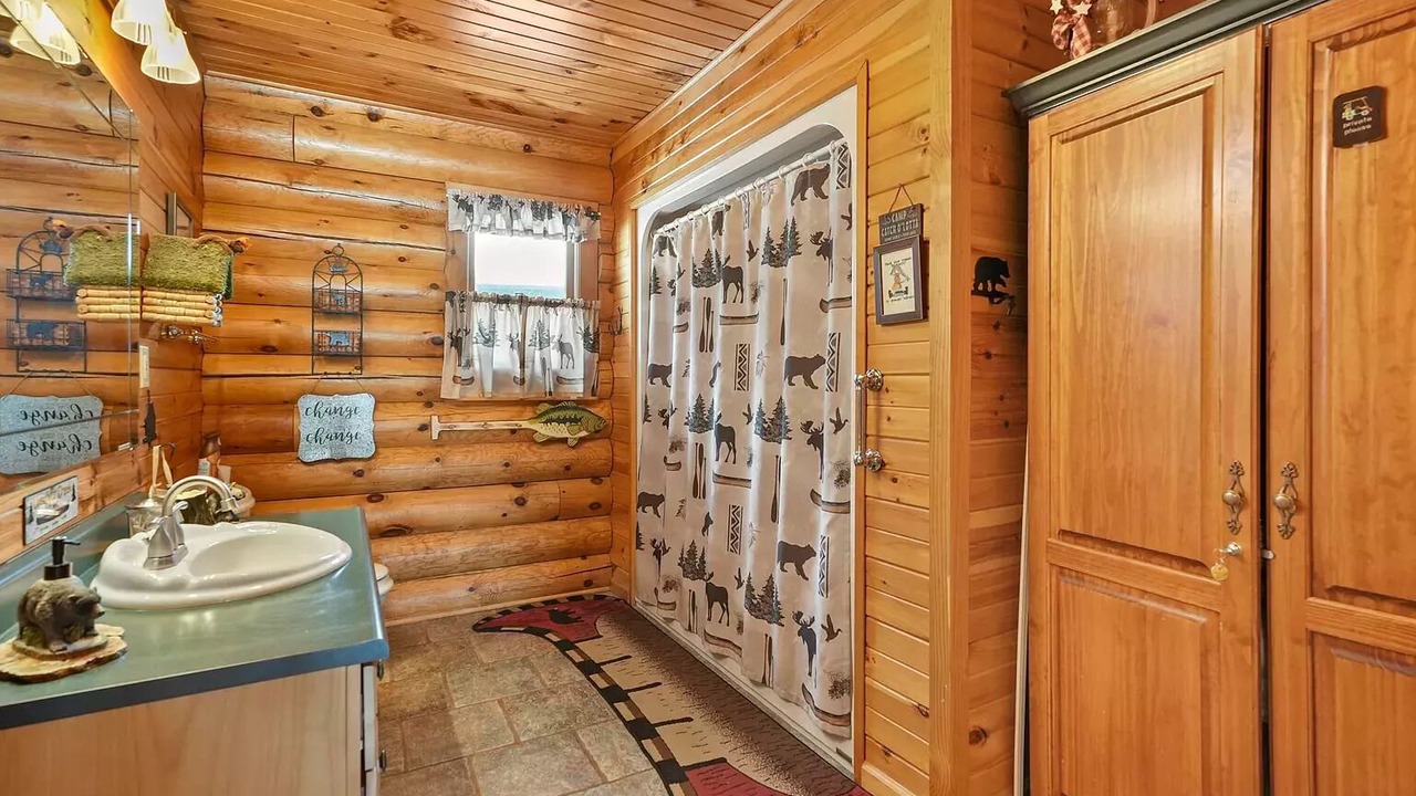 Photo of Bathroom in St. Helen