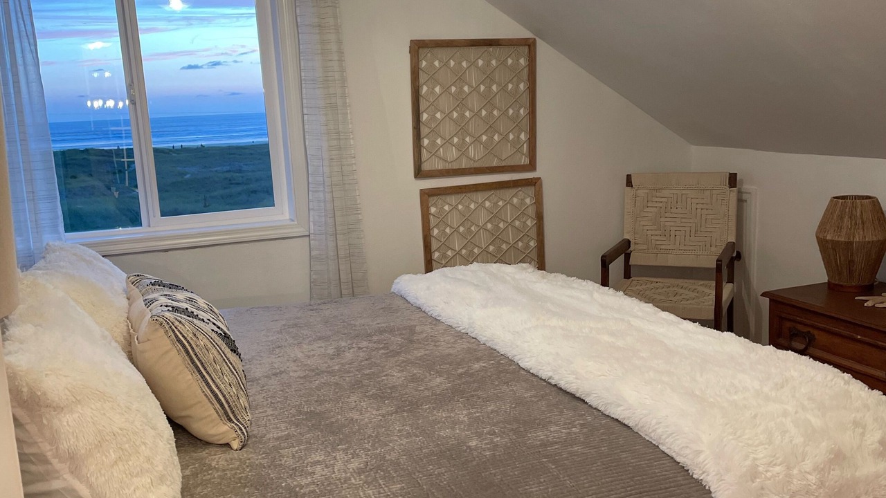 Photo of Bedroom in Seaside