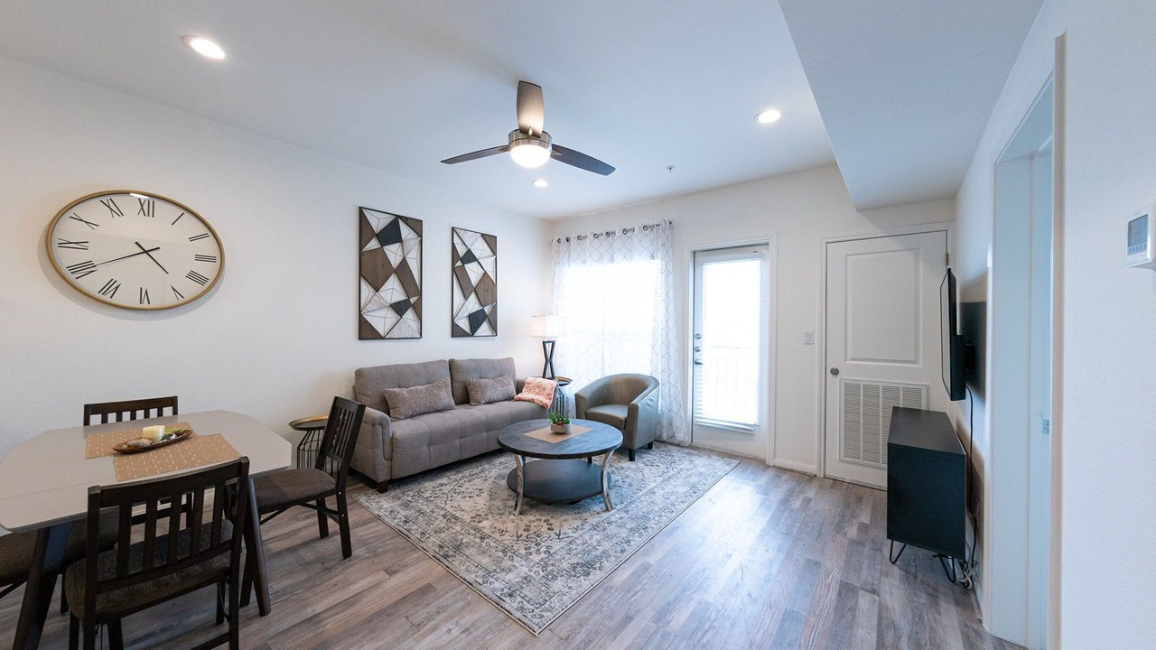 Photo of Livingroom in Katy