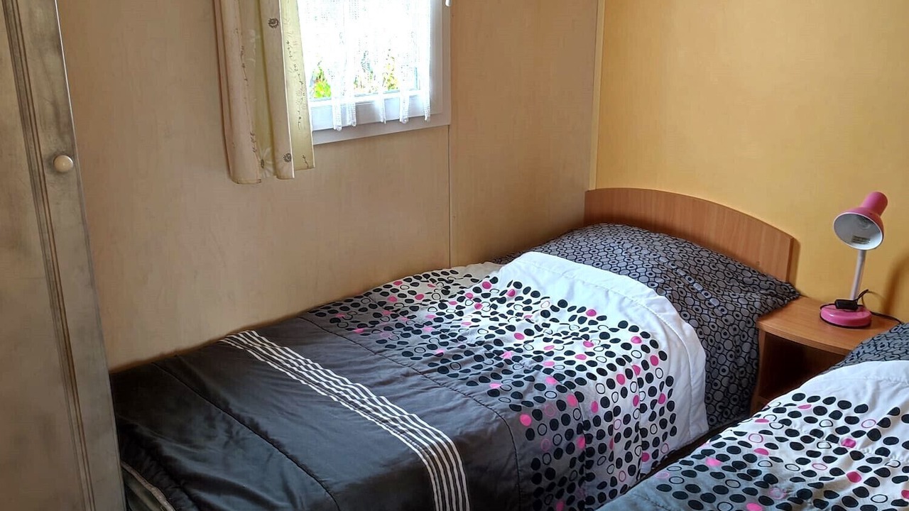 Photo of Bedroom in Brem Sur Mer