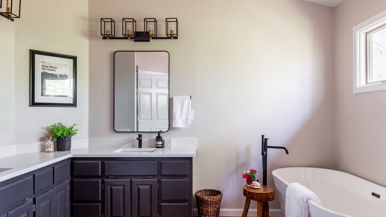 Photo of Bathroom in Bella Vista