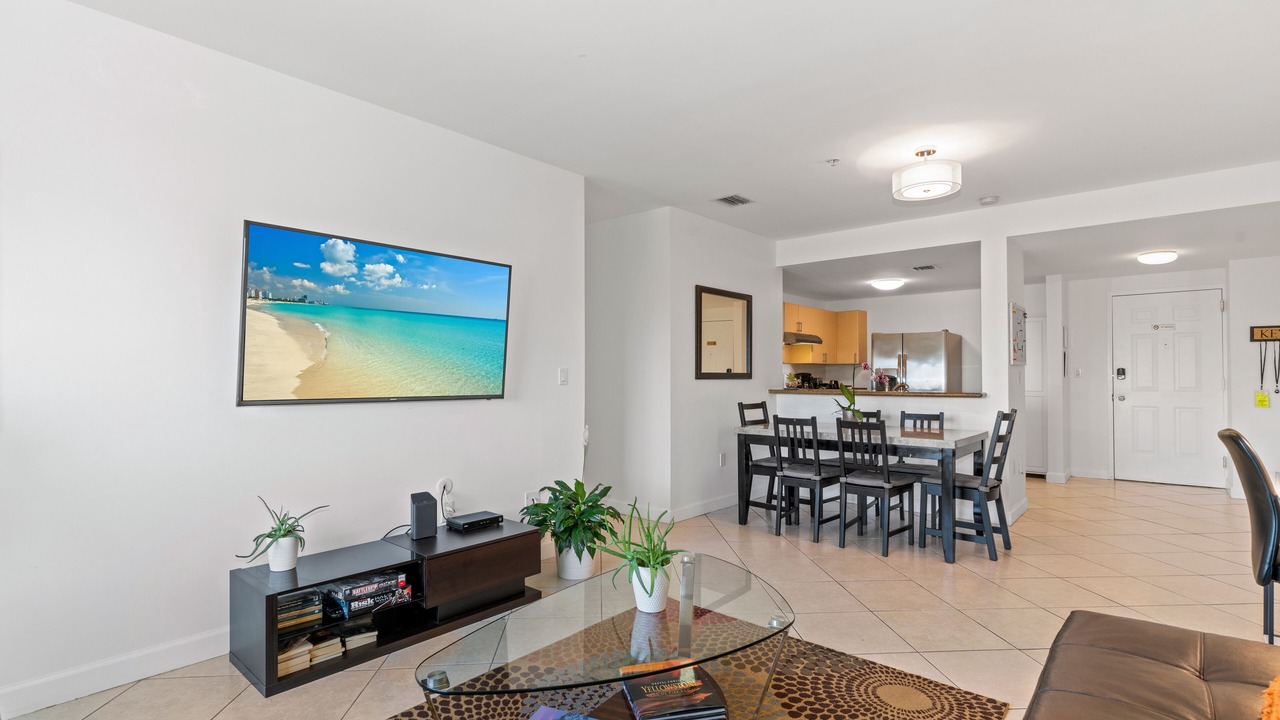 Photo of Livingroom in Coral Way