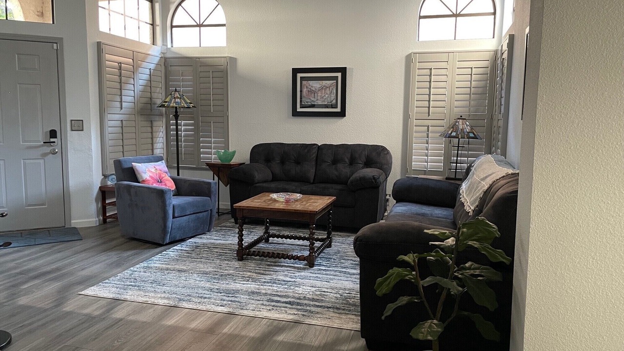 Photo of Livingroom in Livermore