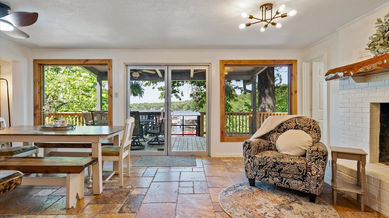 Photo of Livingroom in Murchison