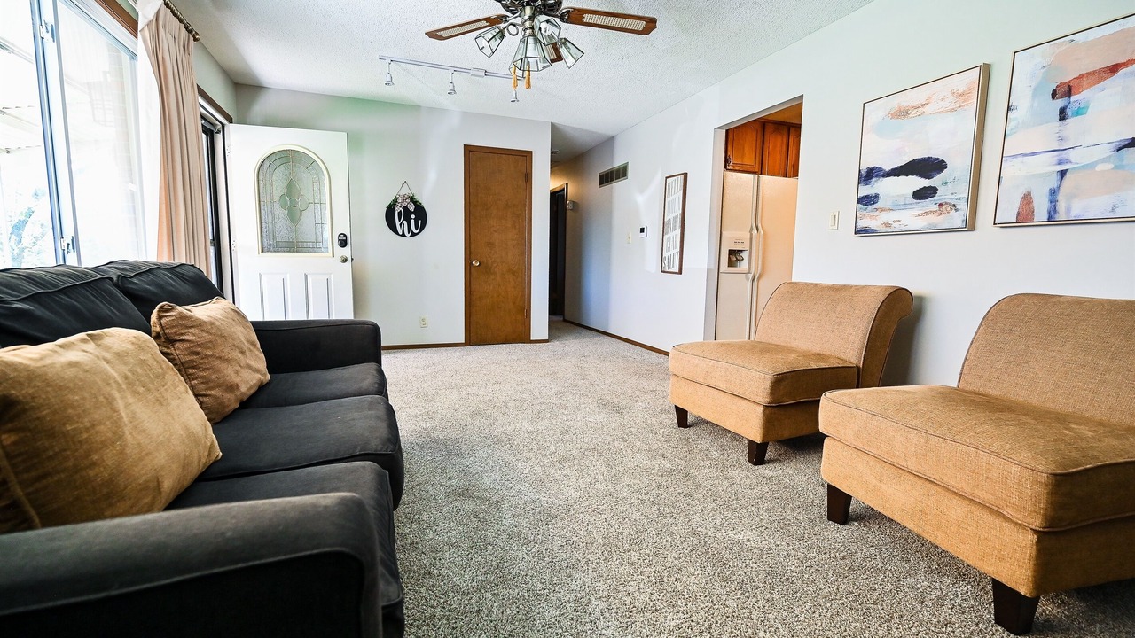 Photo of Livingroom in Lincoln