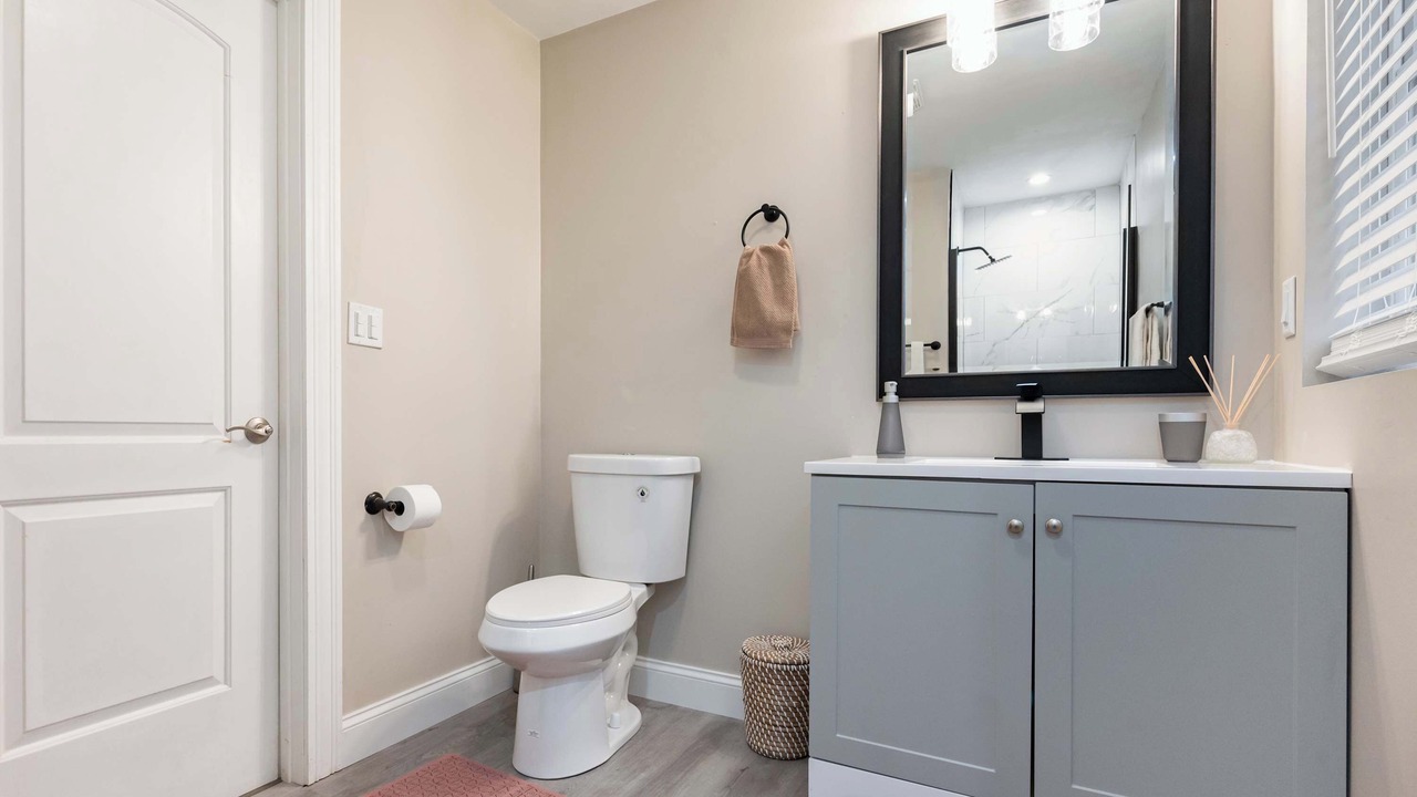 Photo of Bathroom in Lincoln Park