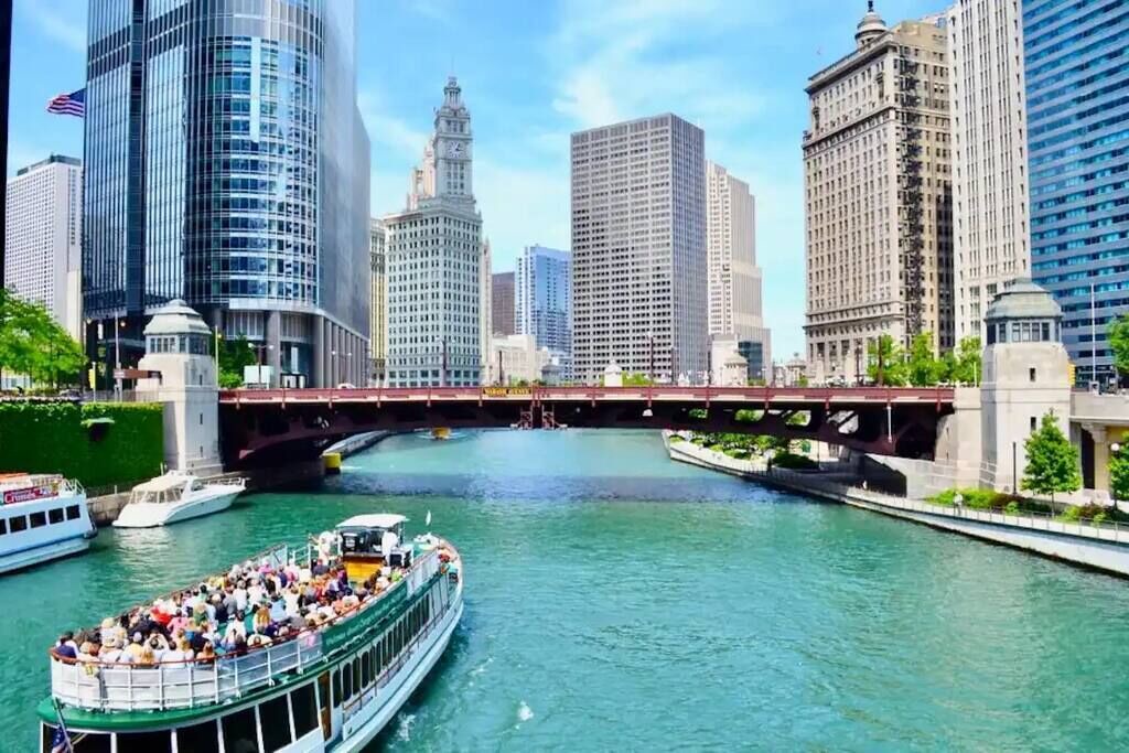 Photo of Others in Lincoln Park