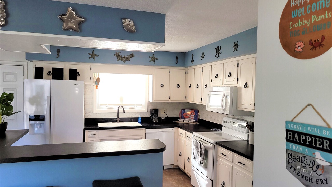 Photo of Kitchen in Minnesott Beach