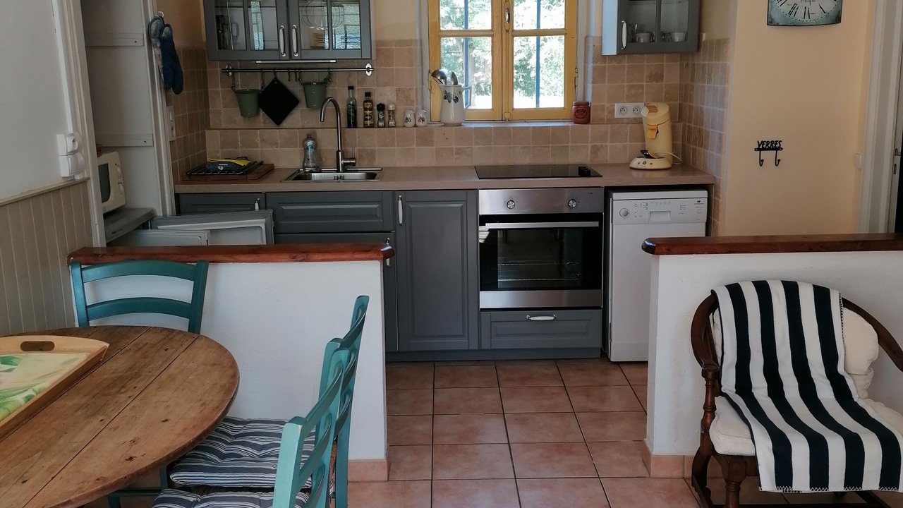 Photo of Kitchen in Beaumont-de-Lomagne