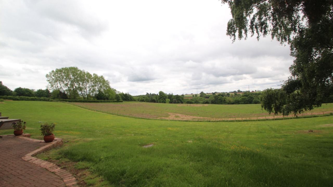 Photo of Others in Iverley