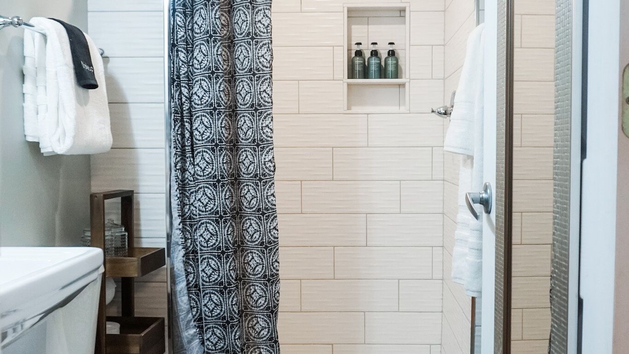 Photo of Bathroom in Carbondale