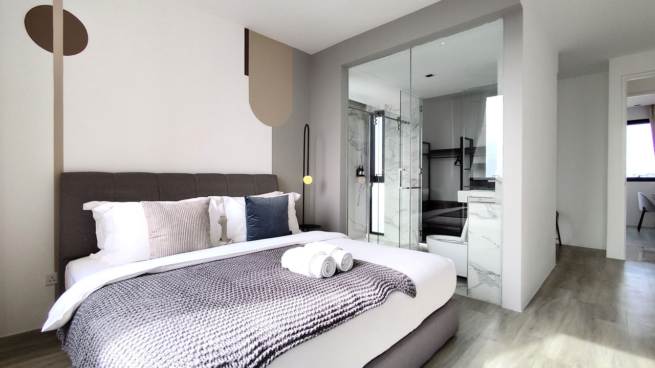 Photo of Bedroom in Tropicana