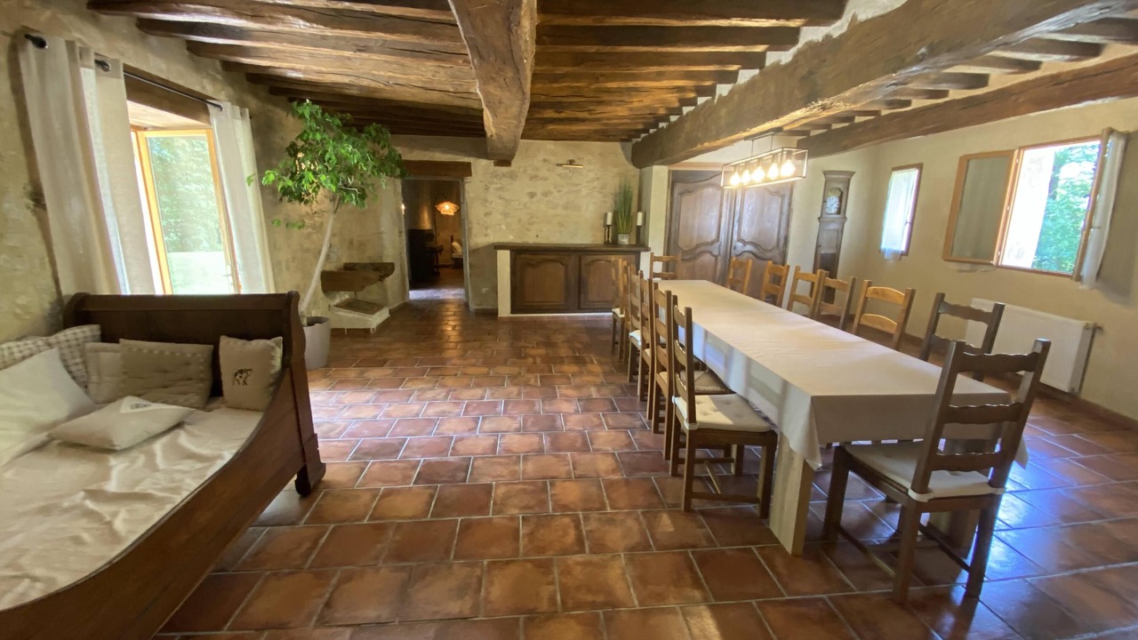 Photo of Others in Homps