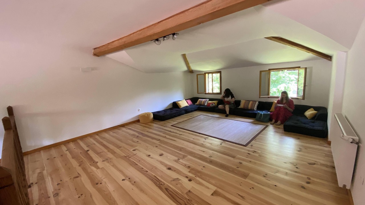 Photo of Others in Homps