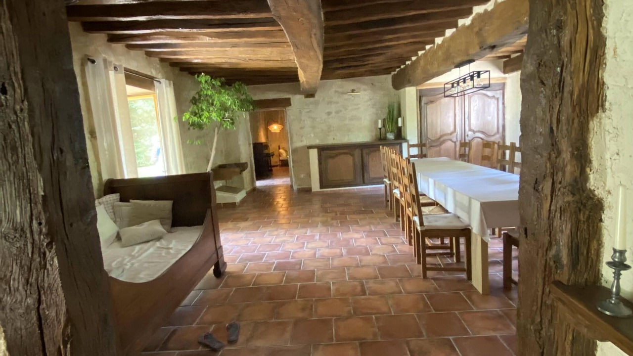 Photo of Others in Homps