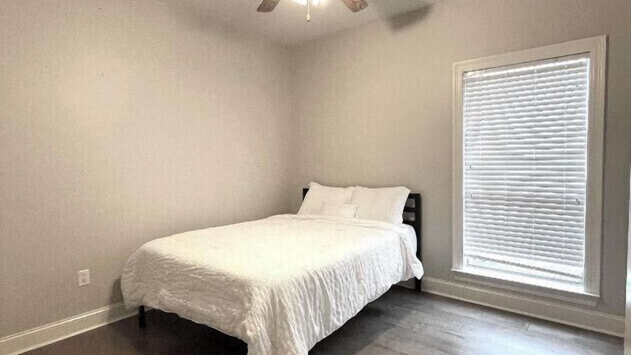 Photo of Bedroom in Prairieville