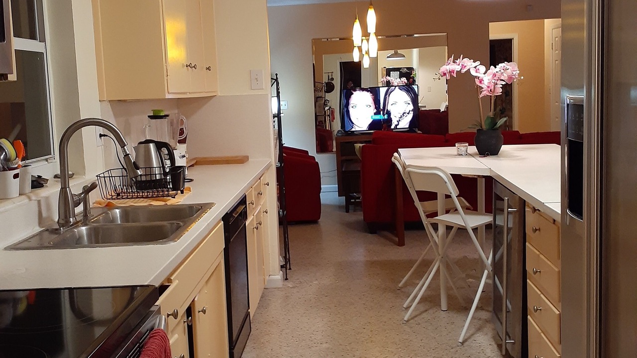Photo of Kitchen in Lake Worth Corridor