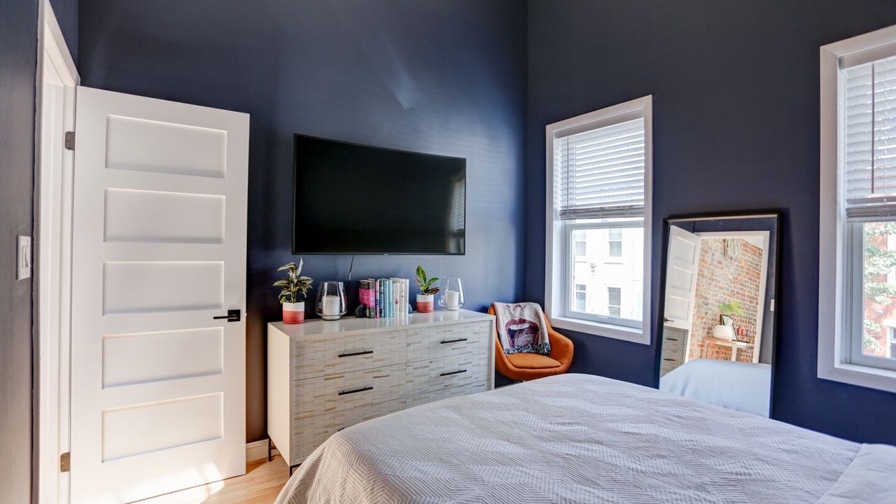 Photo of Bedroom in U Street Corridor