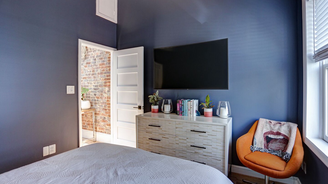 Photo of Bedroom in U Street Corridor