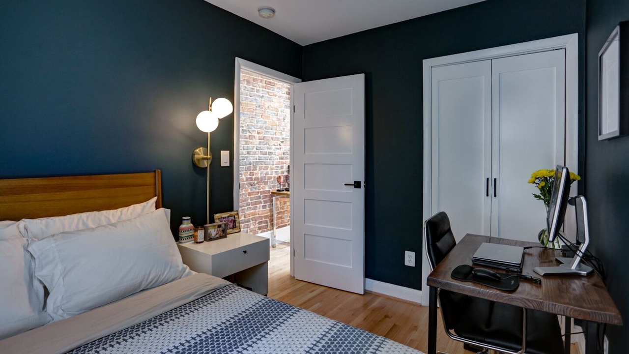 Photo of Bedroom in U Street Corridor