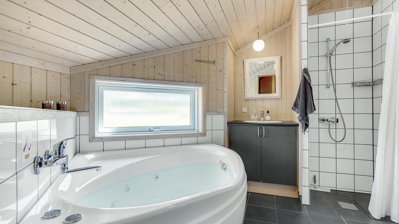 Photo of Bathroom in Rodby