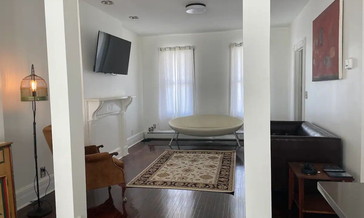Photo of Livingroom in Newburgh
