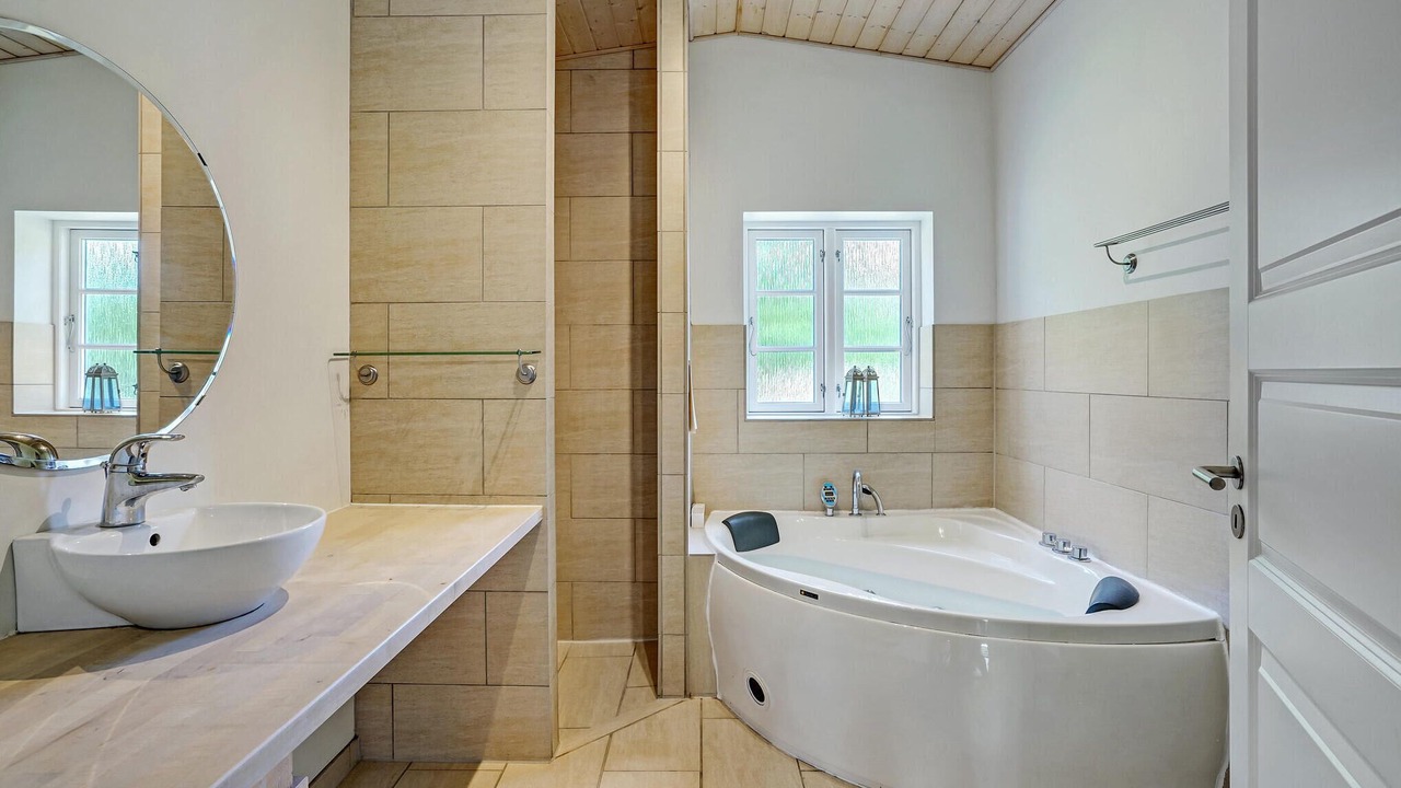 Photo of Bathroom in Glesborg