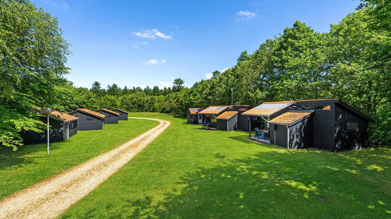 Photo of Others in Hampen