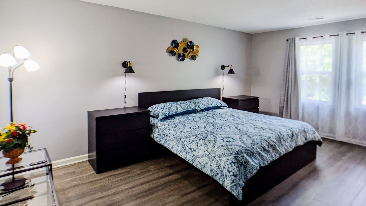 Photo of Bedroom in Lenexa